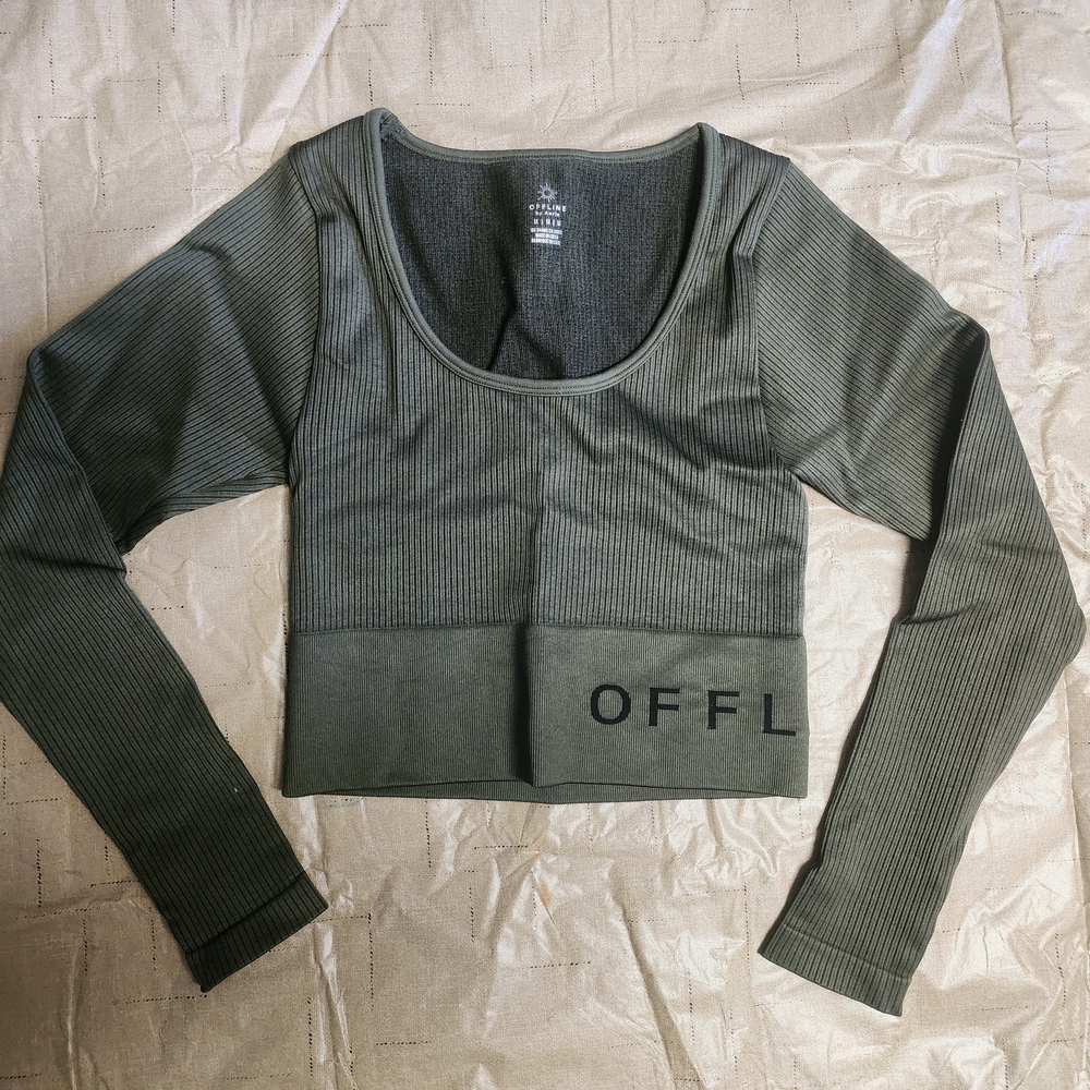 Women's Green Long Sleeve Top